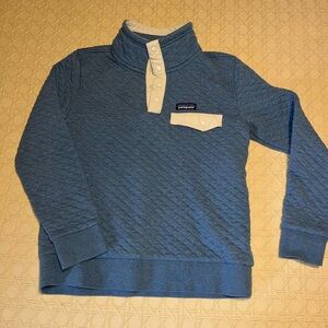Patagonia Ladies Small Blue and Cream Quilted Pullover